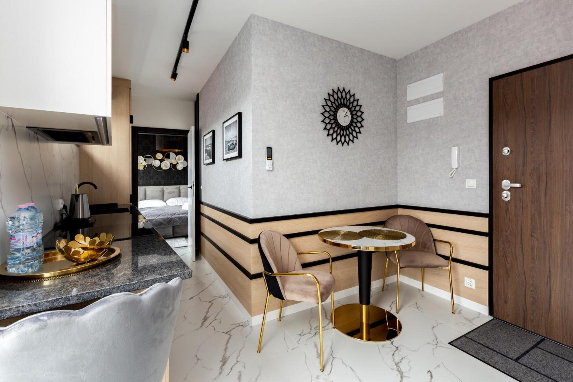 Apartport Nowoczesne Apartamenty 格丁尼亚 外观 照片